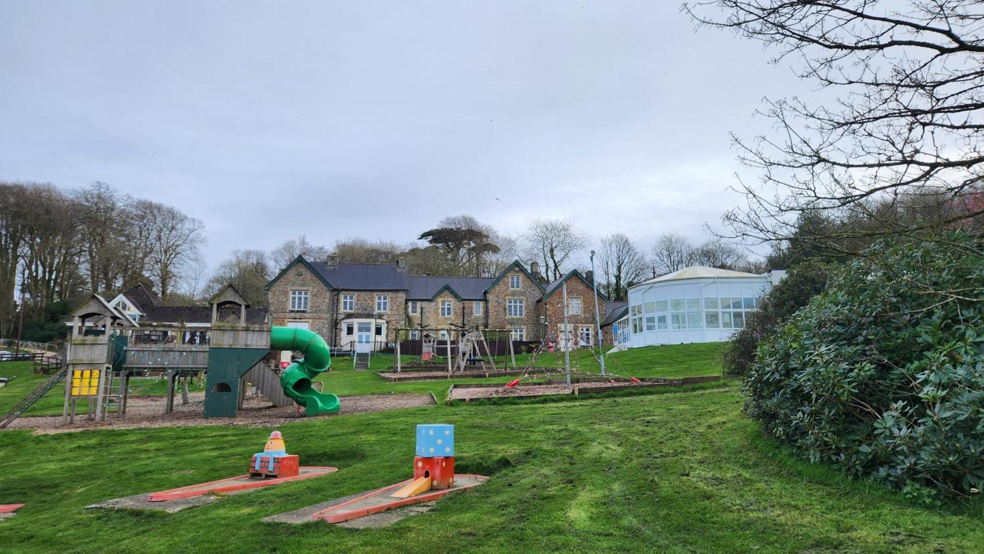 18 Bucklands - Cosy 5-star - Starlink Wi-fi - Coastal Woodland Bucks Mills